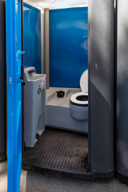 Affordable portable toilet rental in Central City, IA
